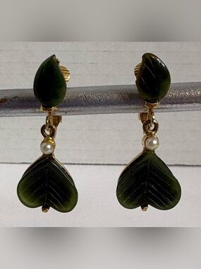 Clip On Earrings Gold-Tone Green Leaf Drop with Pearl Accent Vintage